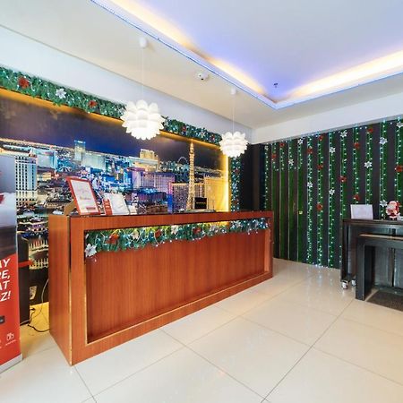 Reddoorz Premium Near Trinoma Hotel Quezon City Kültér fotó
