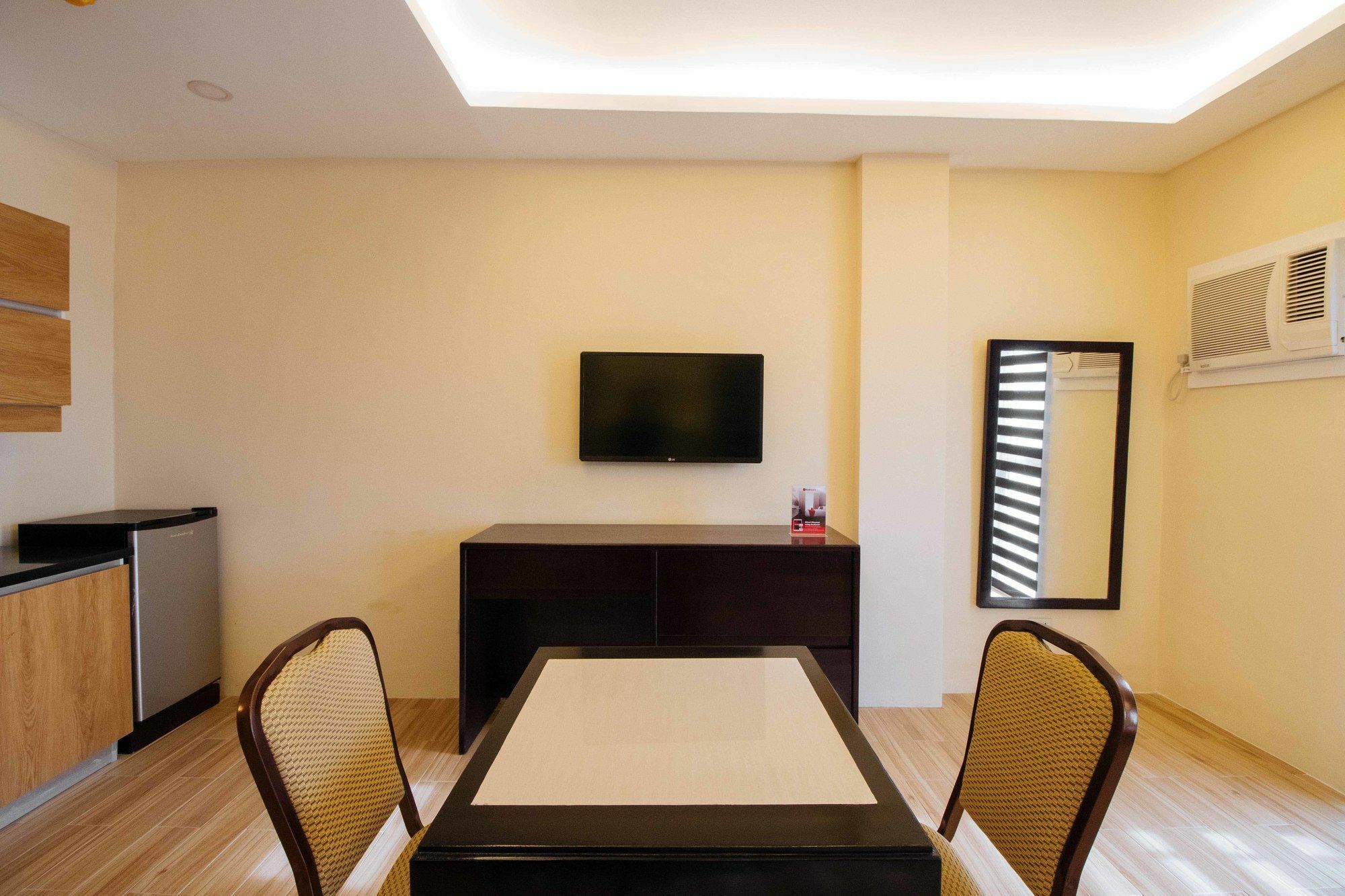 Reddoorz Premium Near Trinoma Hotel Quezon City Kültér fotó