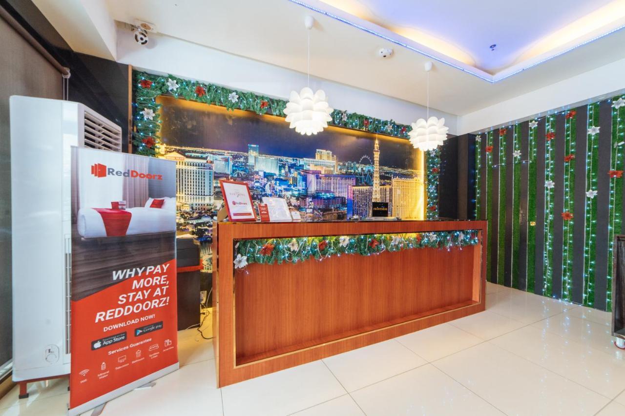 Reddoorz Premium Near Trinoma Hotel Quezon City Kültér fotó