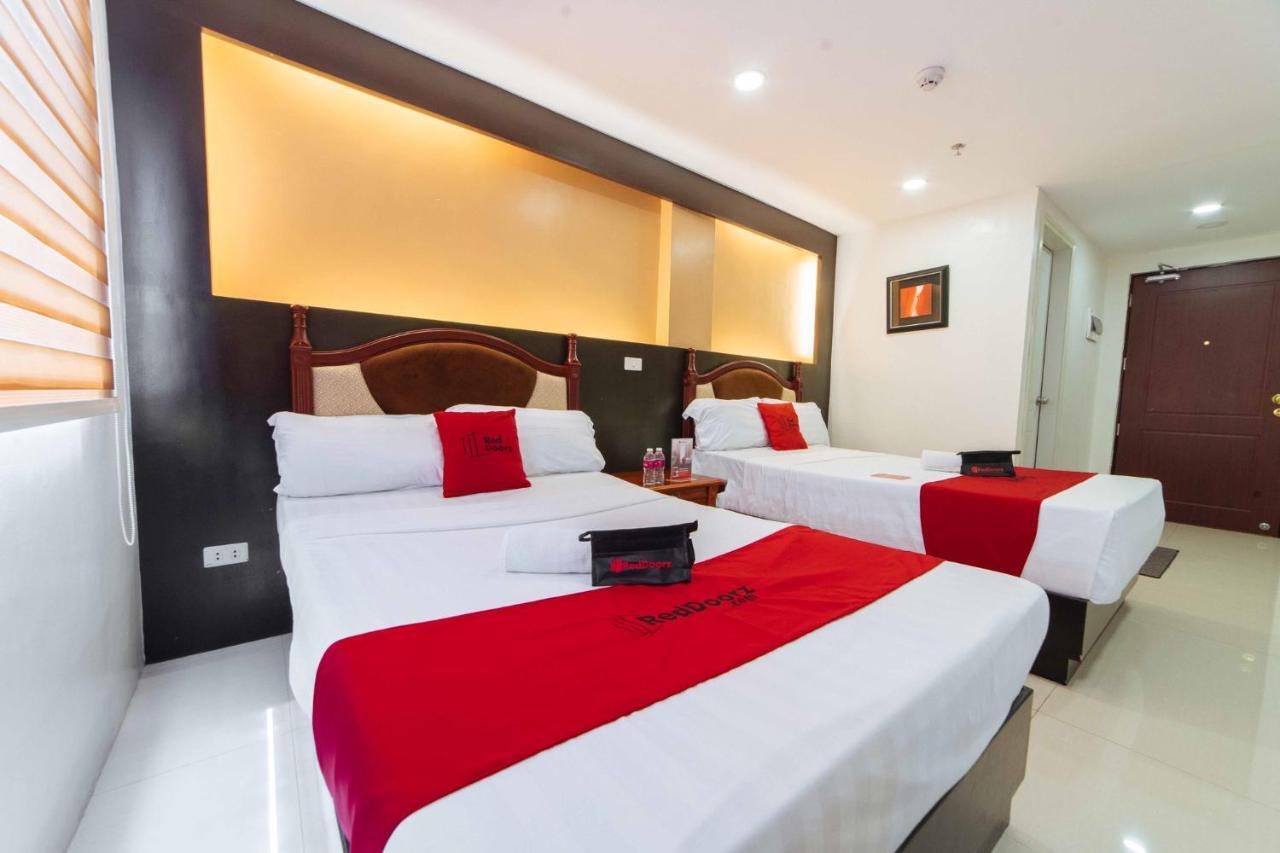 Reddoorz Premium Near Trinoma Hotel Quezon City Kültér fotó